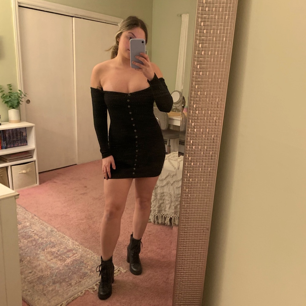 Forever21 off the shoulder dress
